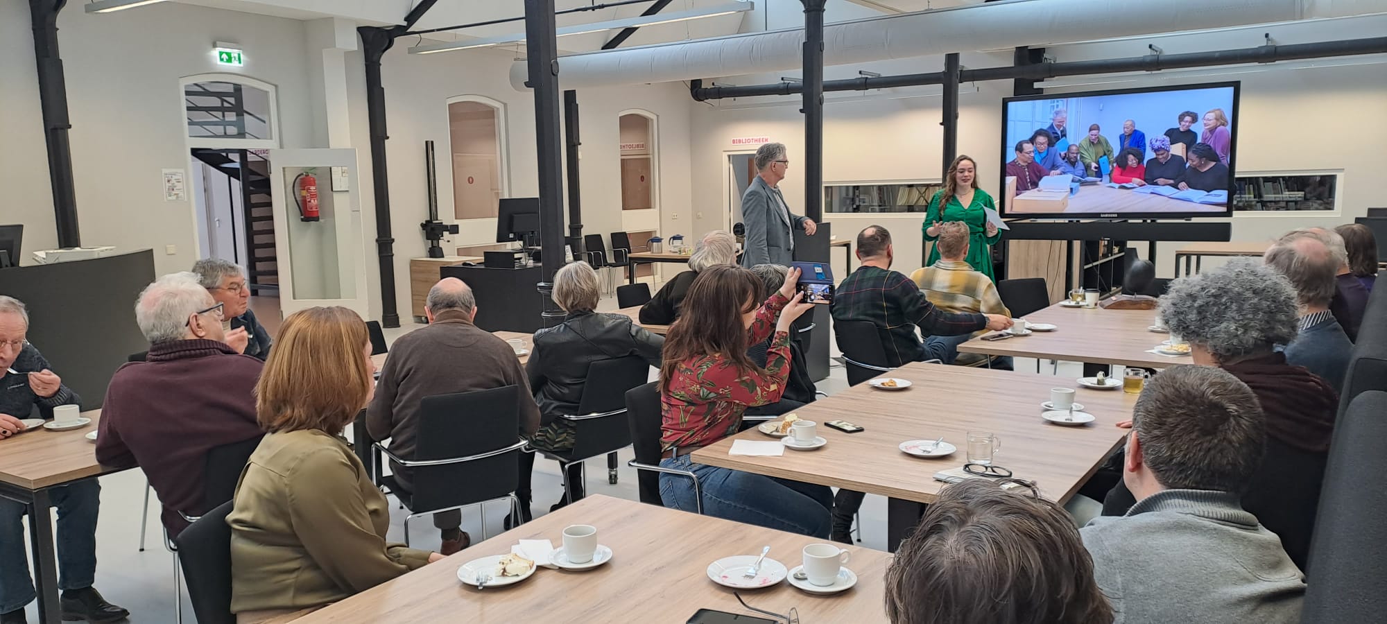 Freke Schellekens (Groen Links Tilburg) aan het woord bij de uitreiking van de Inclusie Award